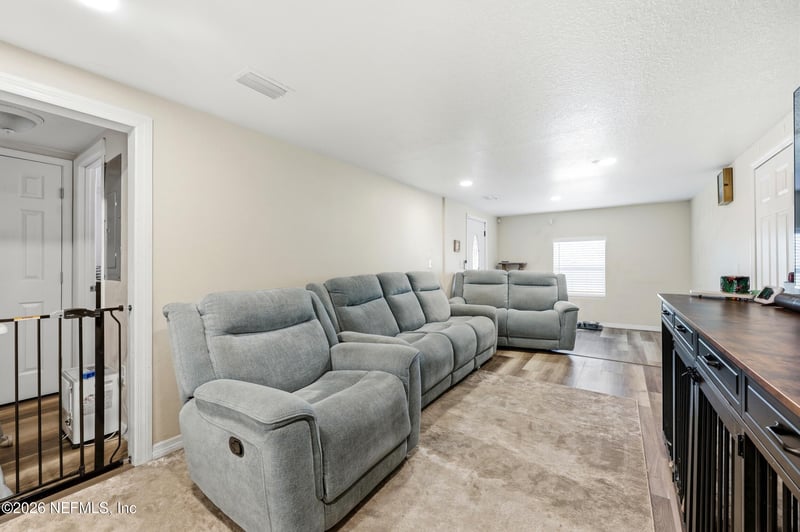 9122 1st Ave, Jacksonville, FL 32208