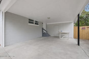 6039 Glenn Rose Dr, Jacksonville, FL 32277