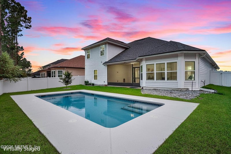 944 Laurel Valley Dr, Orange Park, FL 32065