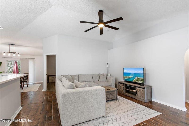 3516 Wentworth Cir, Jacksonville, FL 32277