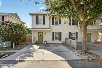 1110 Scheidel Ct, Atlantic Beach, FL 32233