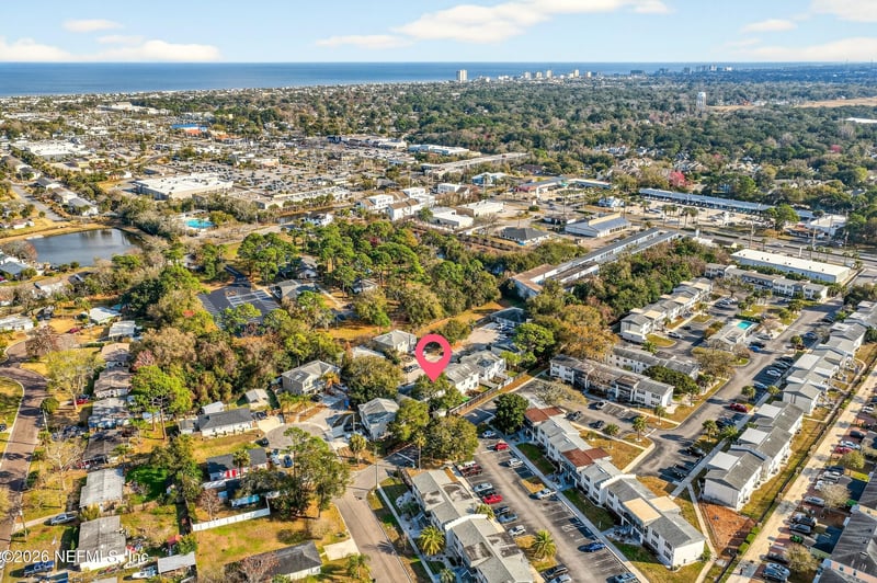 1110 Scheidel Ct, Atlantic Beach, FL 32233