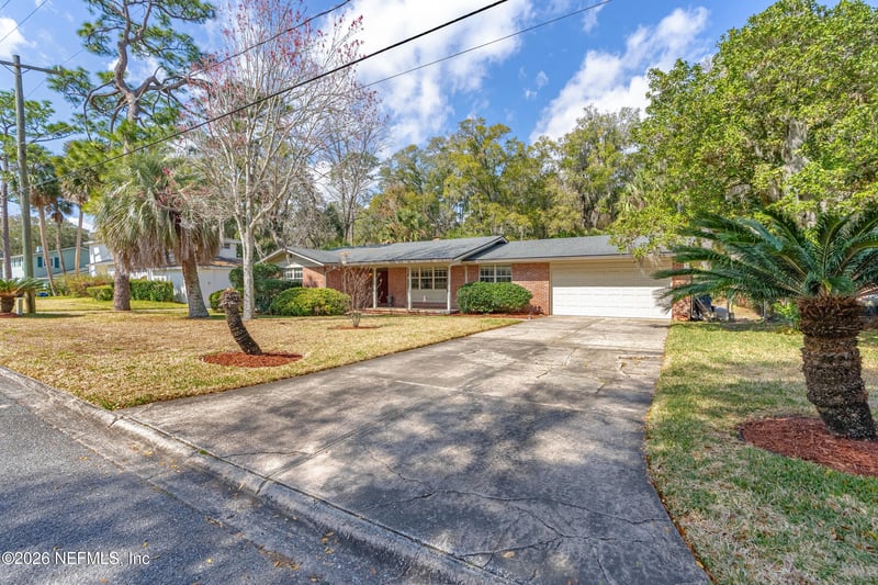 7857 Glen Echo Rd, Jacksonville, FL 32211