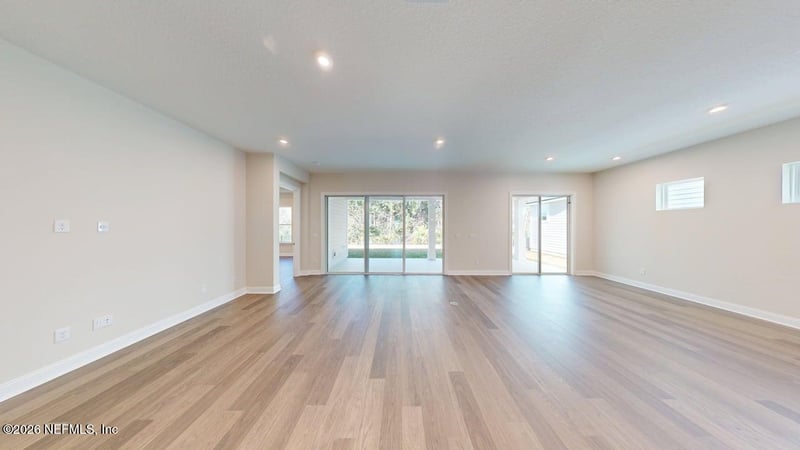 87 Adirondack Dr, St Johns, FL 32259