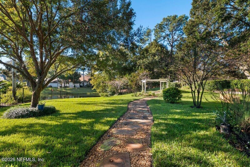 13920 Heathford Dr, Jacksonville, FL 32224