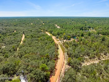 Lake Lucy Cir, Interlachen, FL 32148