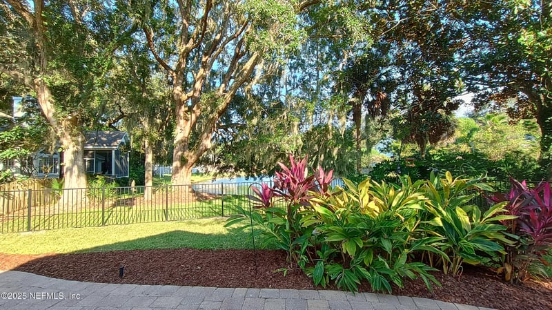 2032 Marye Brant Loop, Neptune Beach, FL 32266