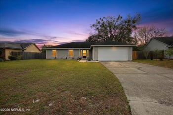 9614 Mayville Dr, Jacksonville, FL 32222