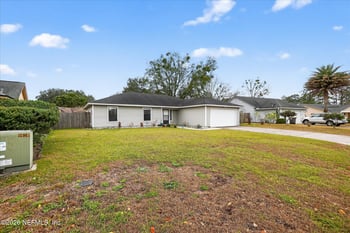 9614 Mayville Dr, Jacksonville, FL 32222