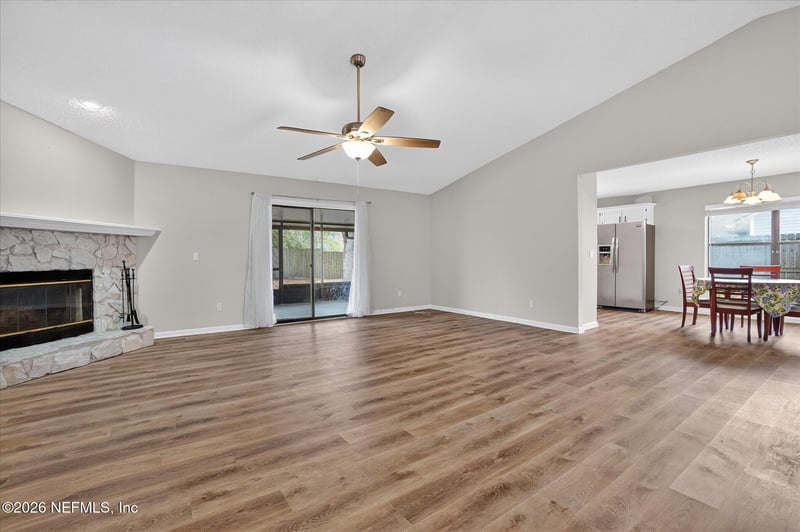 9614 Mayville Dr, Jacksonville, FL 32222