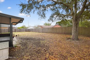 9614 Mayville Dr, Jacksonville, FL 32222