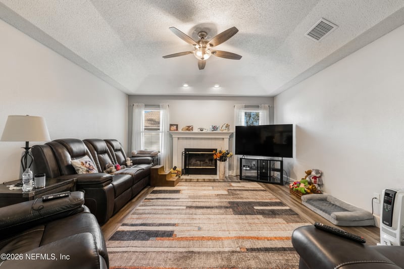 3462 Natalie Dr, Jacksonville, FL 32218