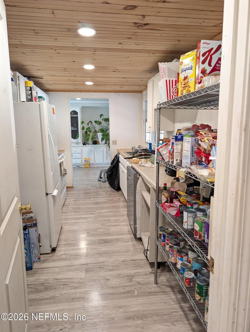 110 Silver Lake Dr, Hawthorne, FL 32640