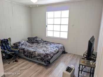 111 Silver Lake Dr, Hawthorne, FL 32640