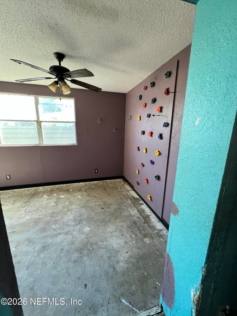 11310 Vera Dr, Jacksonville, FL 32218