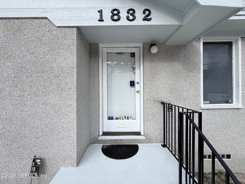 1832 University Blvd, Jacksonville, FL 32216