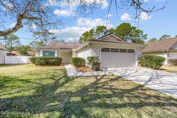 2144 St Martins Dr, Jacksonville, FL 32246