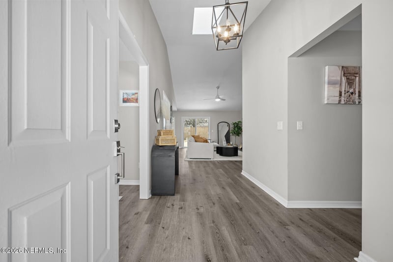 2144 St Martins Dr, Jacksonville, FL 32246