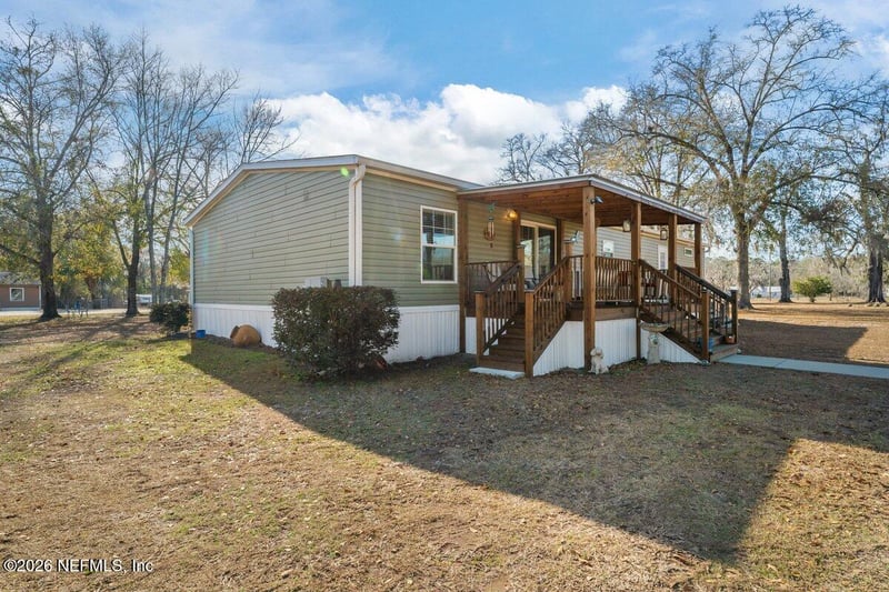 13709 Katie Johnson Ln, Sanderson, FL 32087