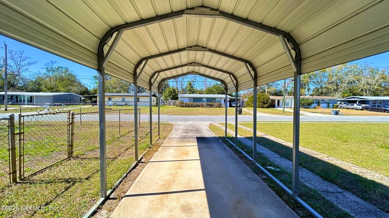 2505 Lourdes Dr, Jacksonville, FL 32210