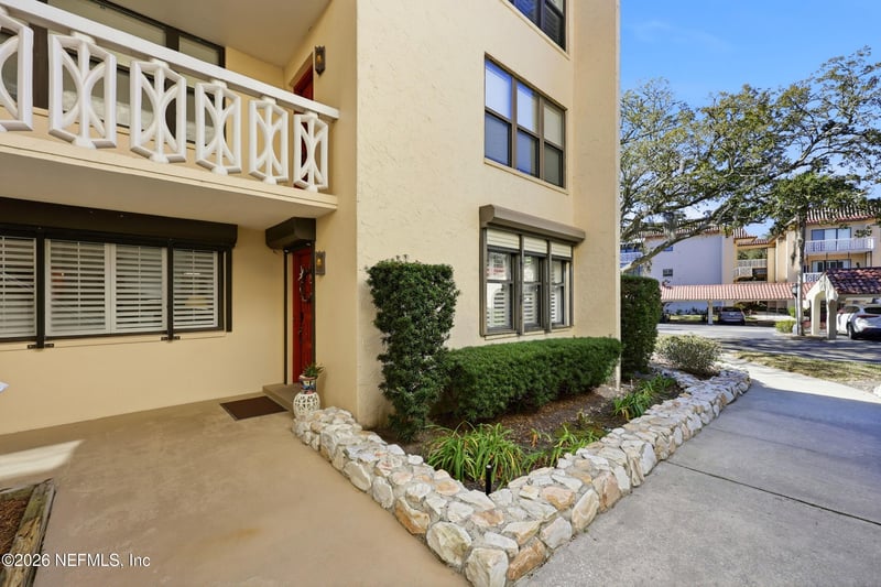 1820 Sevilla Blvd #104, Atlantic Beach, FL 32233