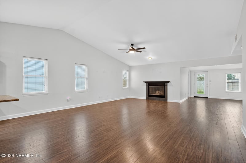 13046 Twin Pines Cir, Jacksonville, FL 32246