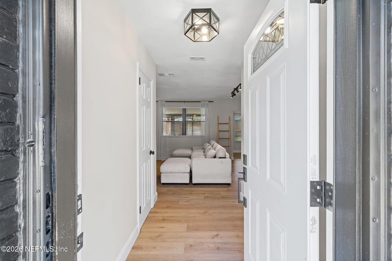 926 Nightingale Rd, Jacksonville, FL 32216