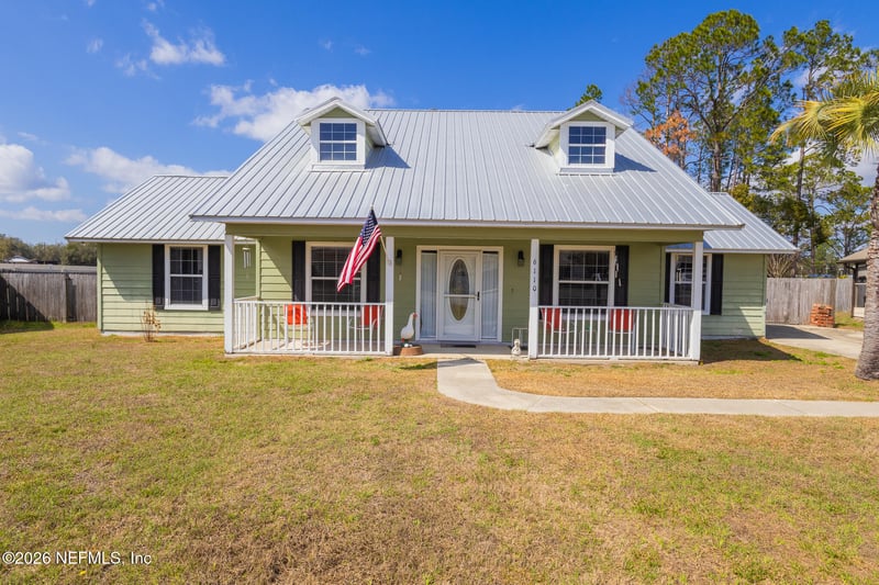 6110 4th Manor, Palatka, FL 32177