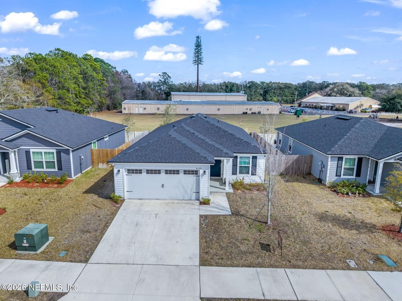 4115 Suncoast Crossing Ln, Jacksonville, FL 32210