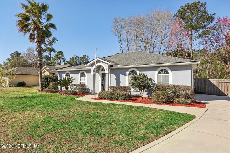15678 Moss Hollow Dr, Jacksonville, FL 32218