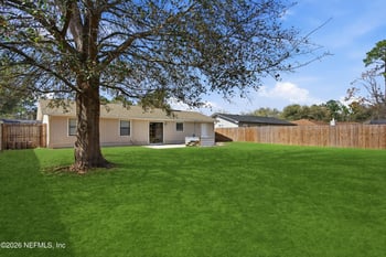 1816 Shannon Lake Dr, Middleburg, FL 32068