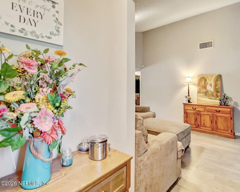 10655 La Mancha Ave, Jacksonville, FL 32257