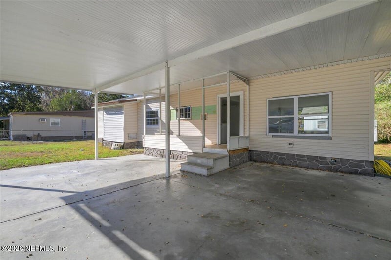 118 Char Ln, Crescent, FL 32112