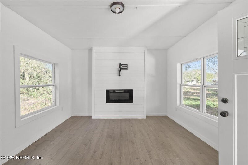 118 Char Ln, Crescent City, FL 32112