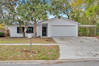 5942 Broken Arrow Dr, Jacksonville, FL 32244
