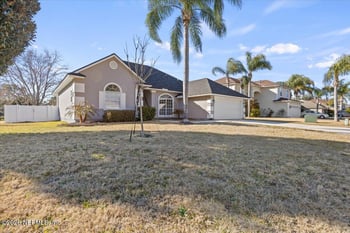 2042 Knottingham Trace Ln, Jacksonville, FL 32246