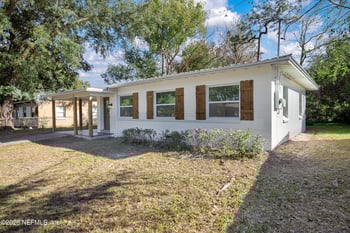 5130 Corsair Ave, Jacksonville, FL 32244