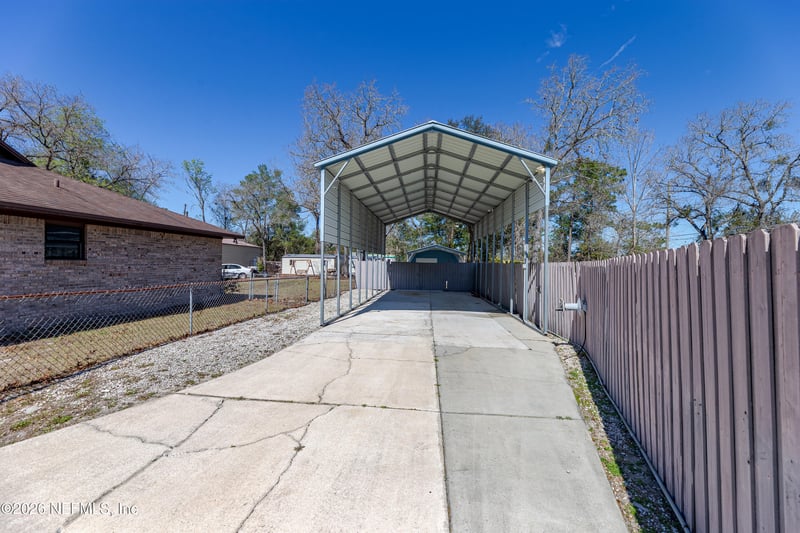 8805 Country Woods Ct, Jacksonville, FL 32222