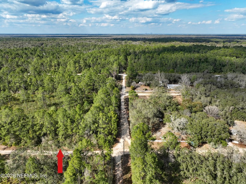 302 Tangerine Trl, Satsuma, FL 32189