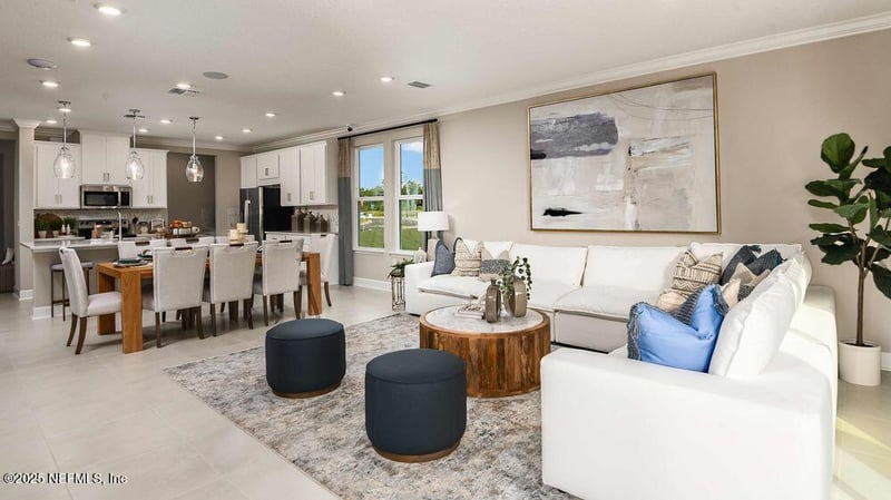 38 Armoyan Dr, Palm Coast, FL 32137