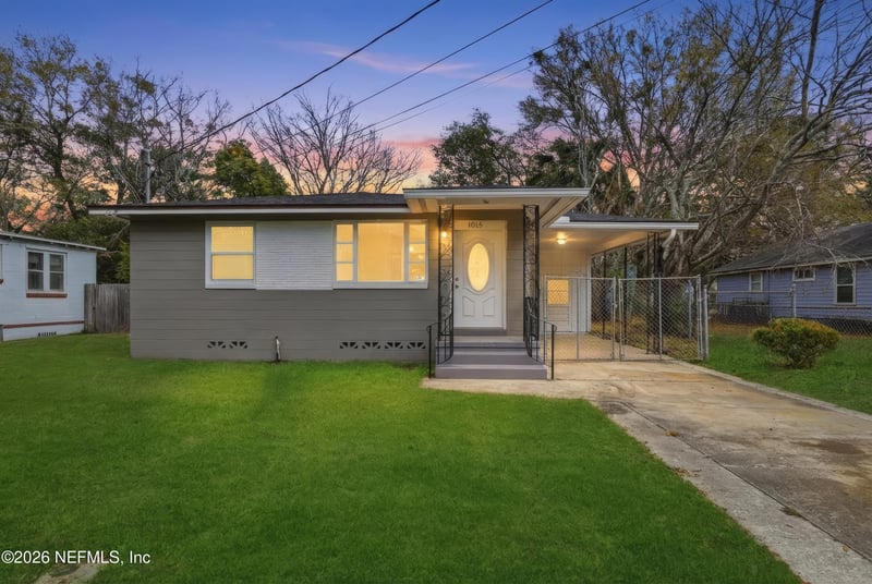 1015 Powhattan St, Jacksonville, FL 32209