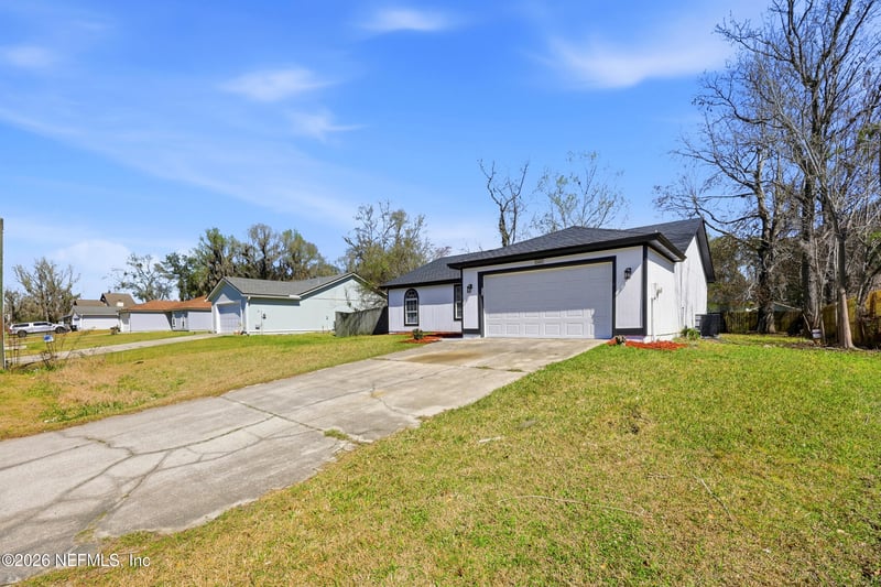 1601 Twin Oak Dr, Middleburg, FL 32068