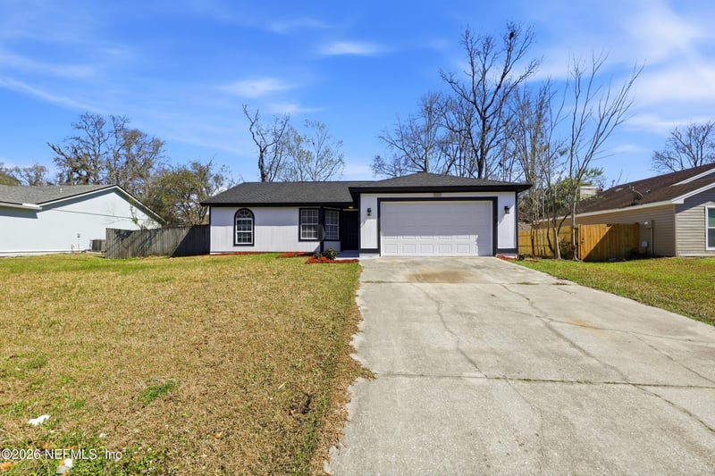 1601 Twin Oak Dr, Middleburg, FL 32068