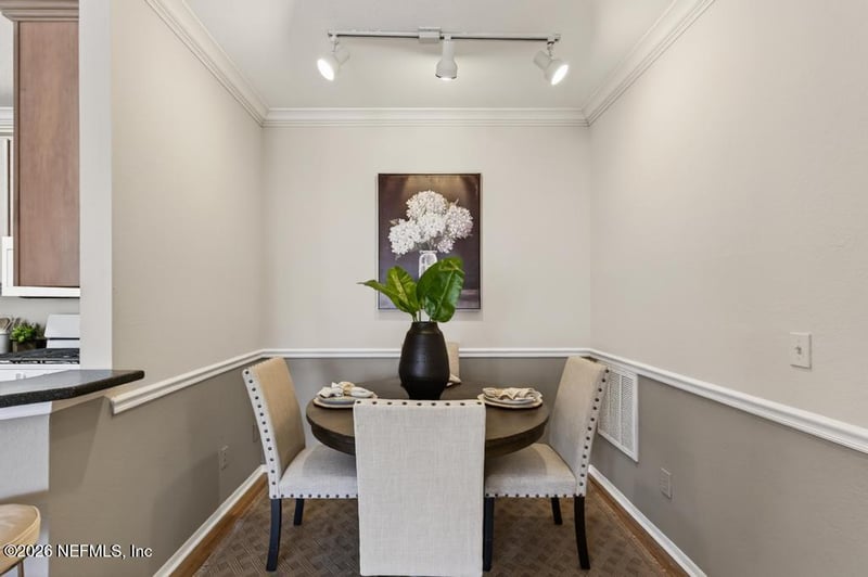 13810 Sutton Park Dr #323, Jacksonville, FL 32224