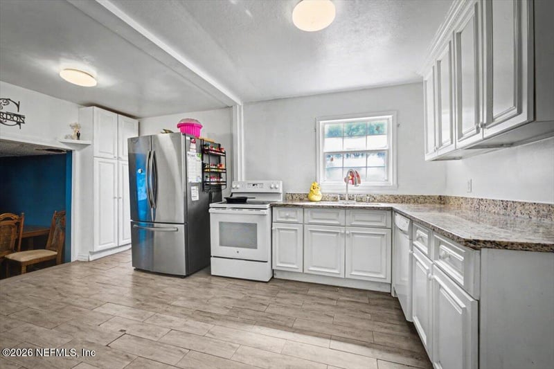 8610 Lenox Ave, Jacksonville, FL 32221