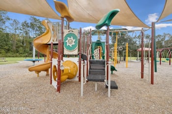 305 Heron Landing Rd, St Johns, FL 32259