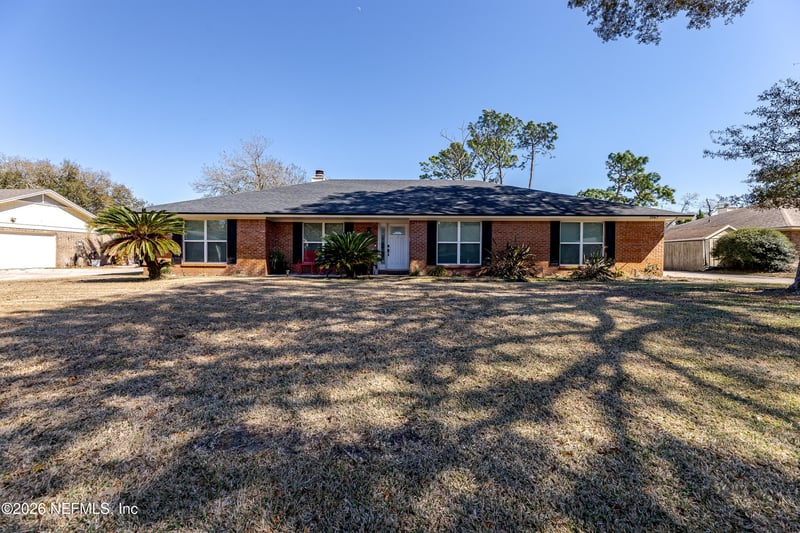 1967 Raley Creek Dr, Jacksonville, FL 32225