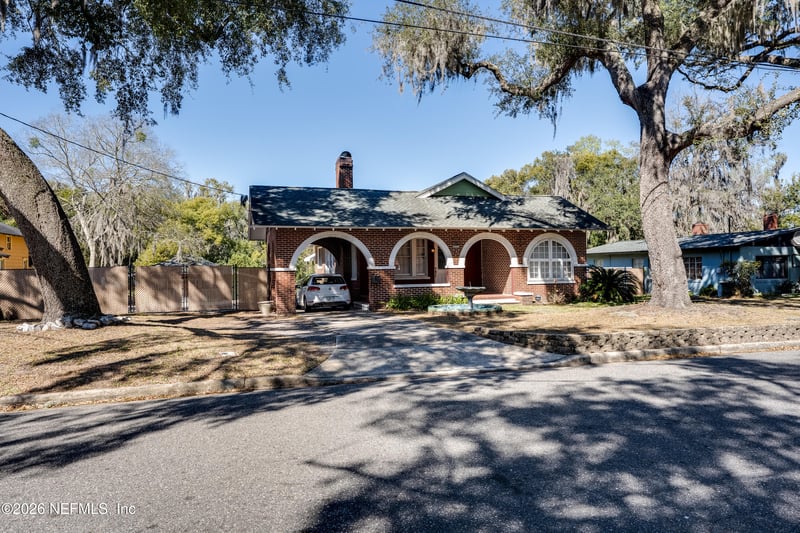 7406 Laura St, Jacksonville, FL 32208