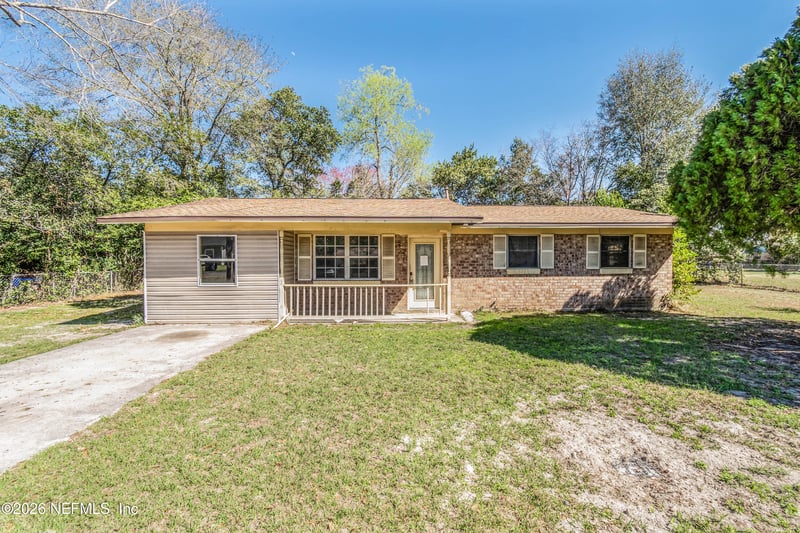 521 Quail Ln, Macclenny, FL 32063