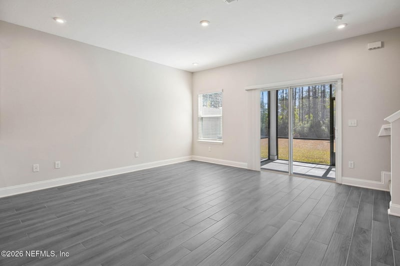 12072 Calvesta St, Jacksonville, FL 32256